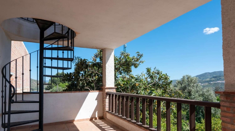 Granada - Talará - 1221m2