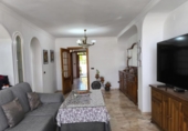 Chalet independiente con terreno en venta en Motril ref: TR410118 foto