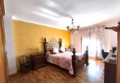 Chalet independiente con terreno en venta en Motril ref: TR410118 foto