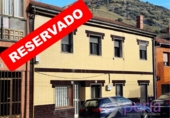 Casa de poble en venda a Pola de Lena ref.: TR379184 foto