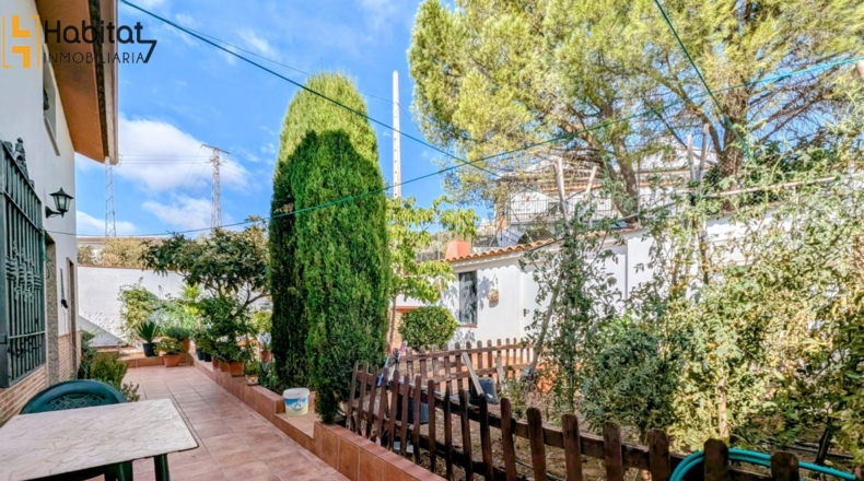 Granada - Loja - 512m2