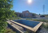 Загородный дом с участком на продажу в городе Purchena. Фото