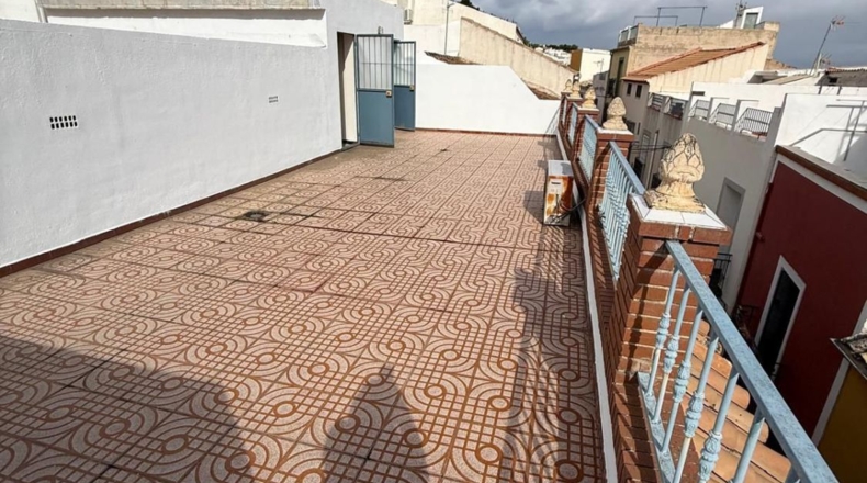 Хаэн - Jaén - 900m2