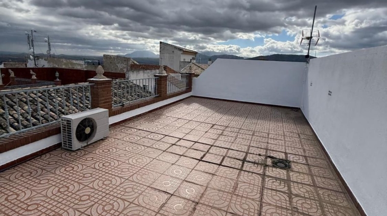 Хаэн - Jaén - 900m2