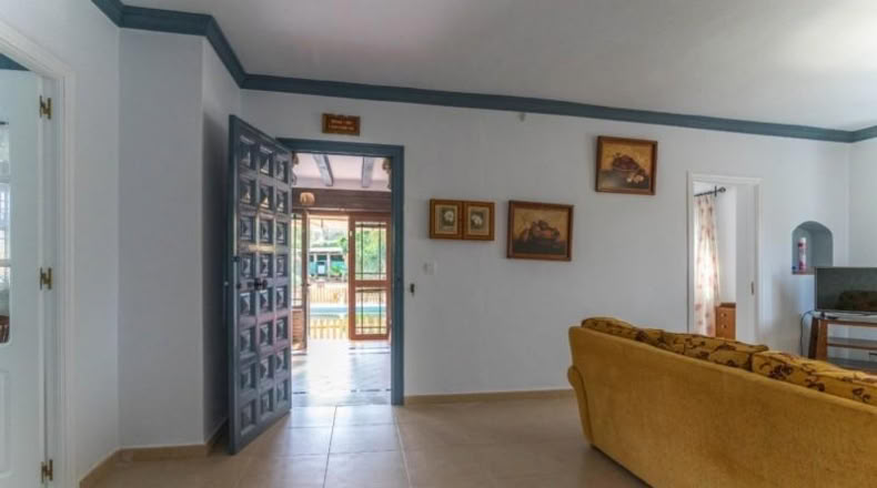 Málaga - Alhaurín de la Torre - 700m2