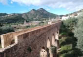 Дом с участком на продажу в городе La Vall d'Uixó Фото