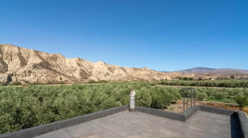 Almeria - Alsodux - 1950m2