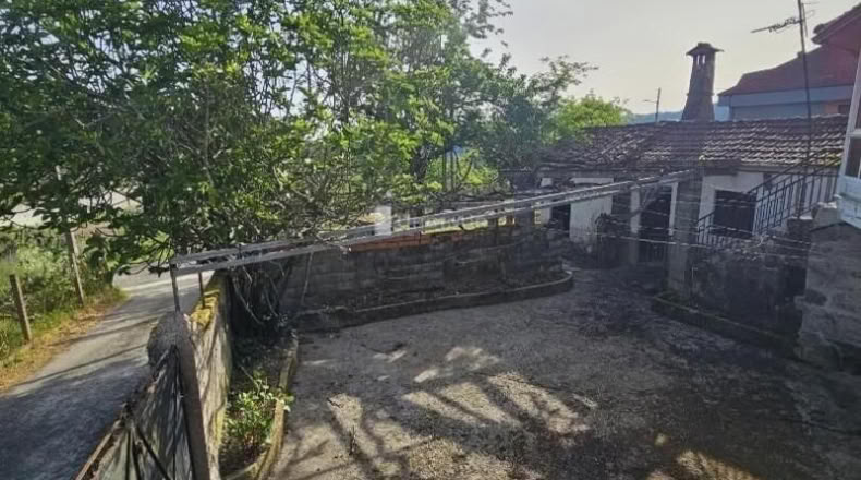 Orense - Barbadás - 379m2