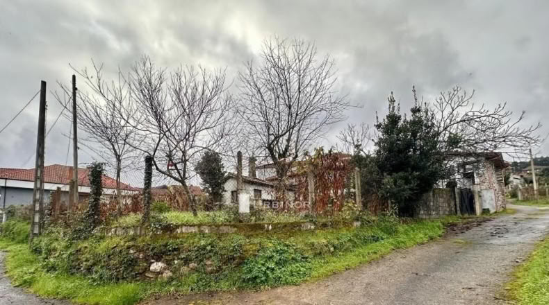 Orense - Barbadás - 379m2