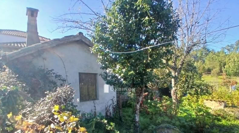 Orense - Barbadás - 379m2