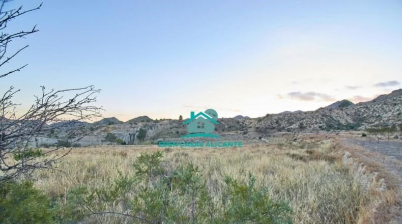 Аликанте - Jijona - 20000m2