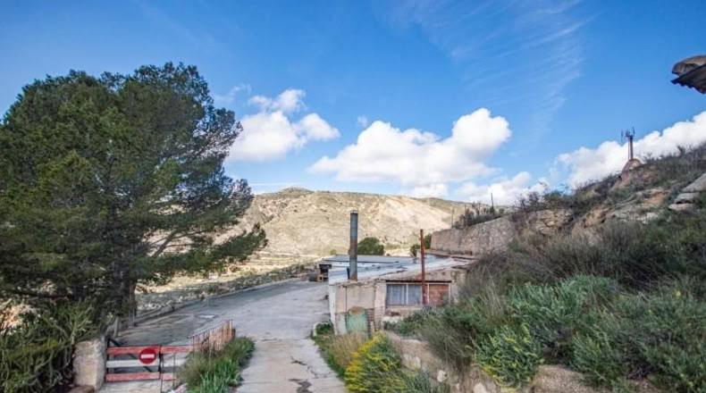 Аликанте - Petrer - 12900m2