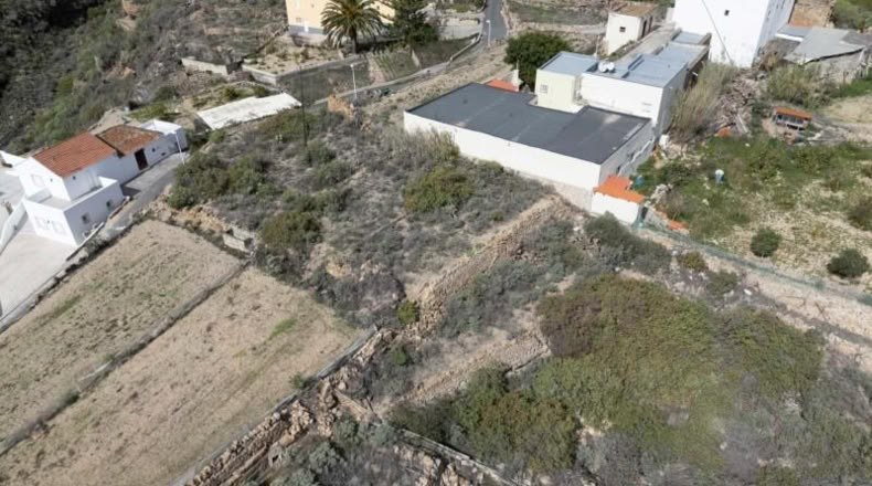 Santa Cruz de Tenerife - Fasnia - 2186m2