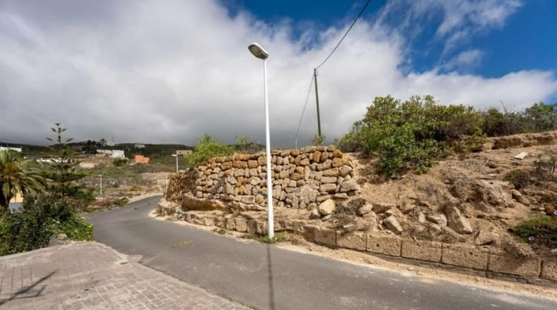 Santa Cruz de Tenerife - Fasnia - 2186m2