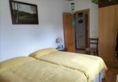 Chalet independiente con terreno en venta en la España, Pedroso de Acim, ref: TR409530 foto