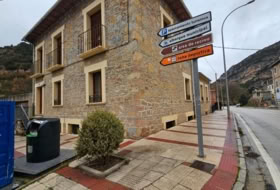Oña 700&nbsp;m² 