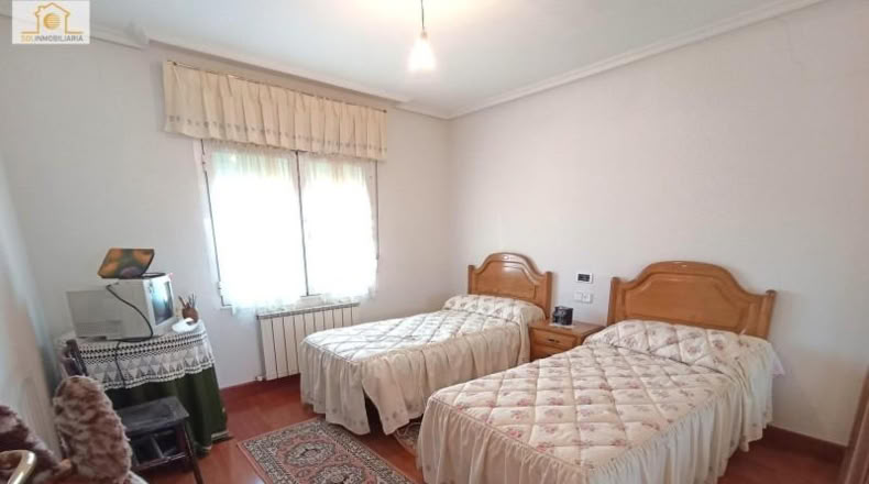 León - Villanueva de las Manzanas - 234m2