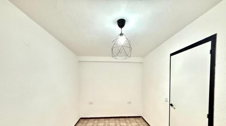 Валенсия - Carcaixent - 232m2