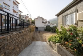 Güéjar Sierra 1060&nbsp;м²