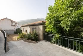 Güéjar Sierra 1060&nbsp;м²
