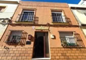 Casa de pueblo en venta en la España, Chiclana de la Frontera, ref: TR409734 foto