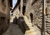 Chalet independiente con terreno en venta en la España, l'Esquirol, ref: TR407214 foto