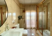 Chalet independiente con terreno en venta en la España, Chipiona, ref: TR409757 foto