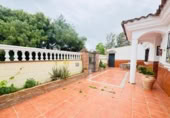 Chalet independiente con terreno en venta en la España, Los Barrios, ref: TR409780 foto