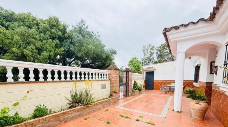 Cádiz - Los Barrios - 375m2