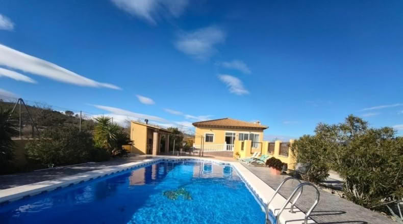 Alicante - Hondón de los Frailes - 2300m2