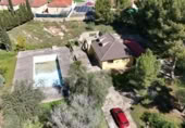 Chalet independiente con terreno en venta en la España, Llíria, ref: TR409820 foto