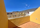 Chalet independiente con terreno en venta en la España, Arona, ref: TR409832 foto