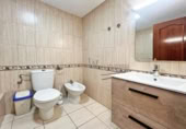 Chalet independiente con terreno en venta en la España, Arona, ref: TR409832 foto