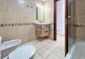 Chalet independiente con terreno en venta en la España, Arona, ref: TR409832 foto