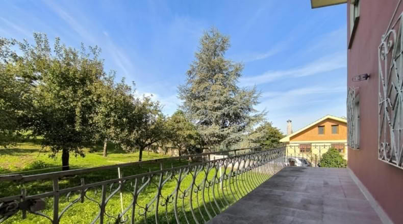 Asturias - Villabona - 1800m2