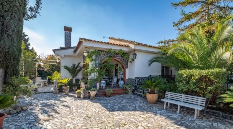 Granada - Villa de Otura - 742m2