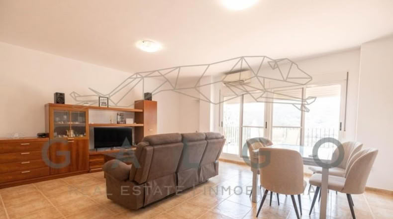 Valencia - Gilet - 570m2