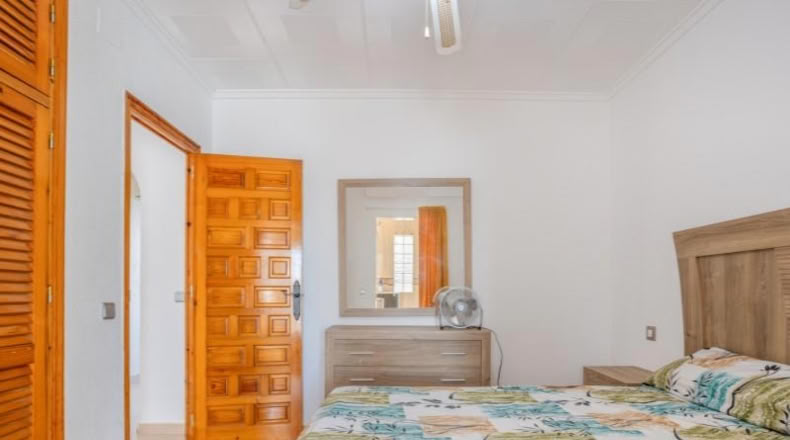 Аликанте - Torrevieja - 300m2
