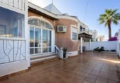 Chalet independiente con terreno en venta en la España, Torrevieja, ref: TR409888 foto