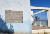 Дом с участком на продажу в городе el Vendrell Фото
