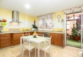 Casa de pueblo en venta en la España, Motril, ref: TR403005 foto