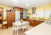 Casa de pueblo en venta en la España, Motril, ref: TR403005 foto