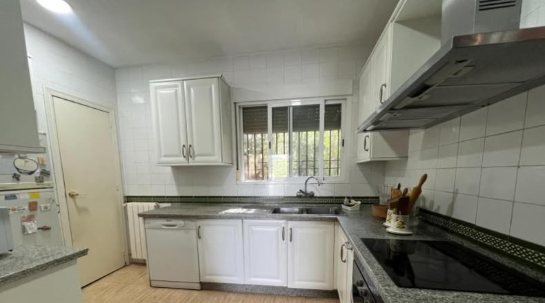 Кордова - Encinarejo de Córdoba - 1751m2