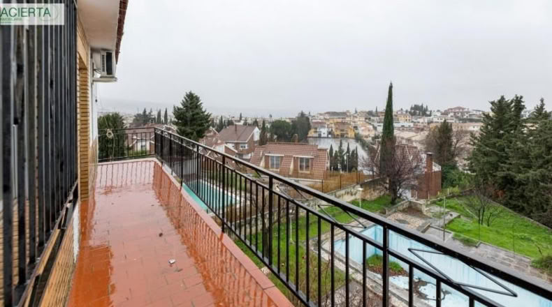 Granada - Huétor Vega - 661m2