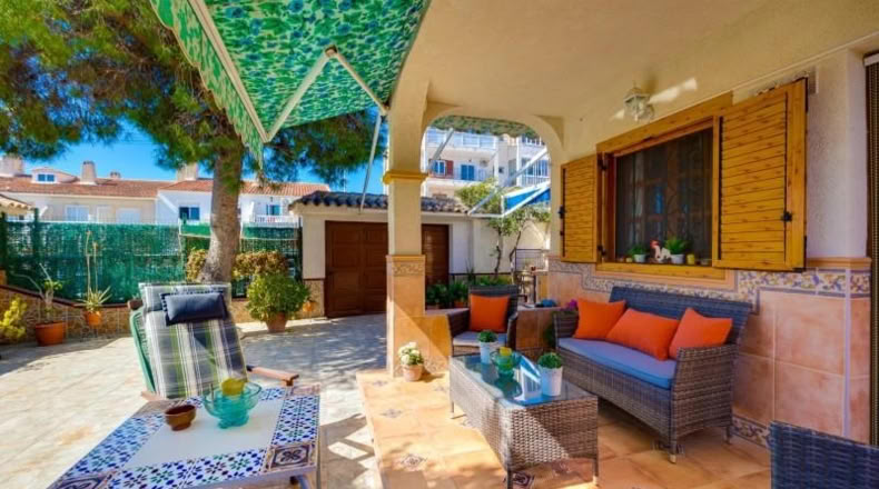 Аликанте - Torrevieja - 130m2