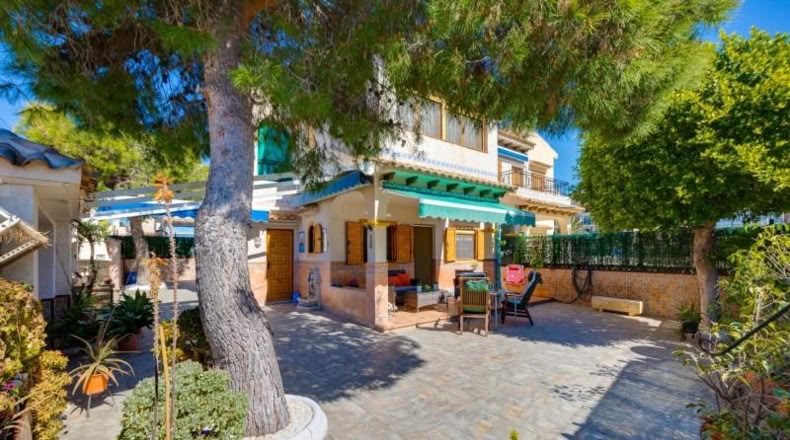 Аликанте - Torrevieja - 130m2