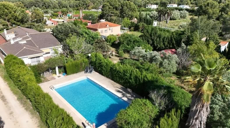 Валенсия - Villamarchante - 3200m2