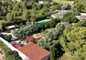 Отдельно стоящий дом с участком на продажу в городе Villamarchante Фото