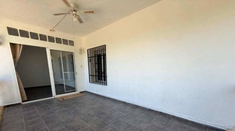 Валенсия - Villamarchante - 3200m2