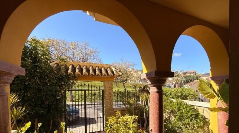 Малага - Antequera - 305m2